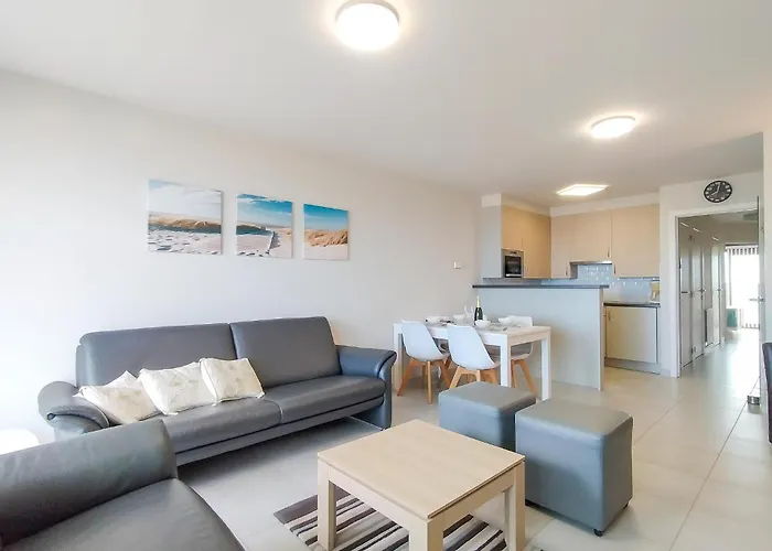 2 Bedroom Amazing In Apartment *