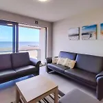 2 Bedroom Amazing In * Oostende