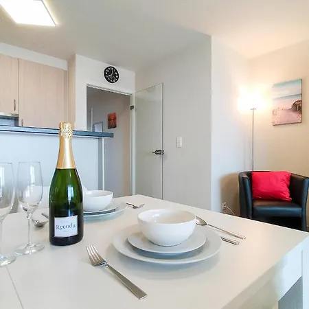 2 Bedroom Amazing In Apartment *