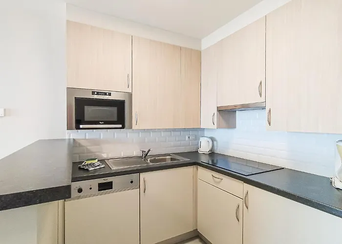 2 Bedroom Amazing In Apartament Ostenda